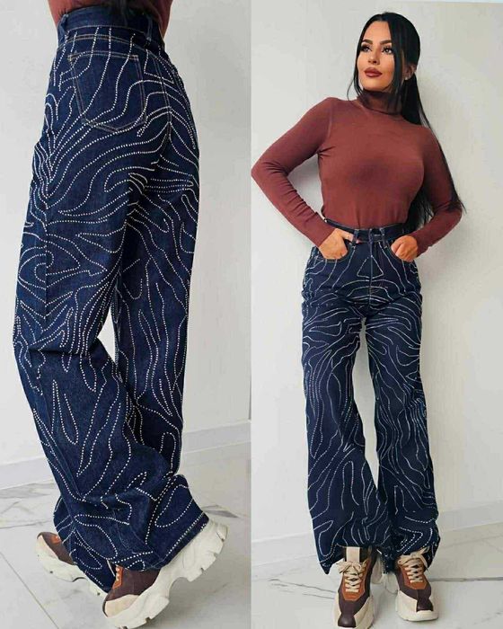 Луксозни дънки в цвят деним. Размери от хс до л.