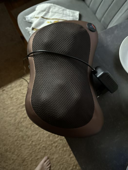 Массажная подушка