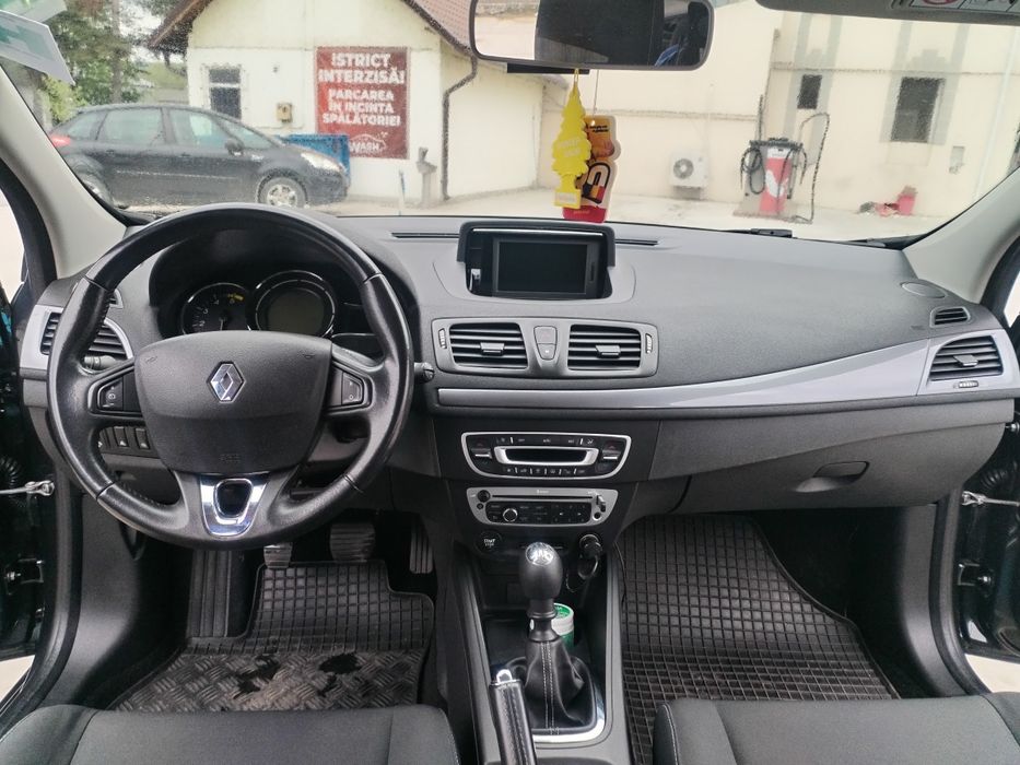 Renault megan 3 11 2014