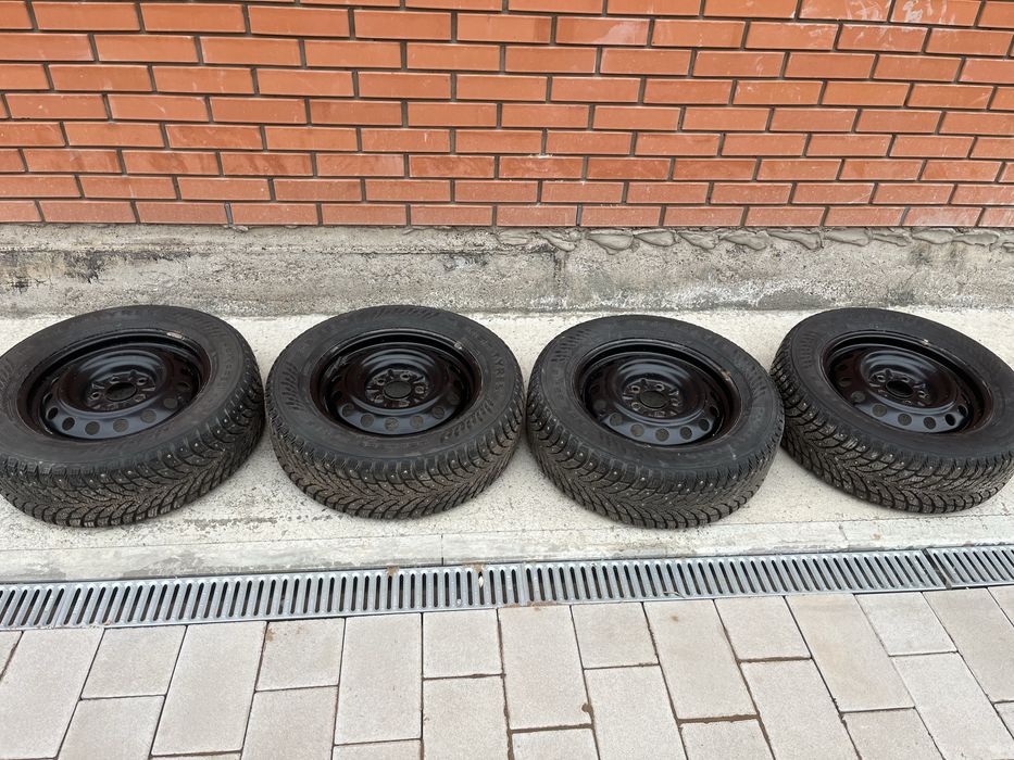 Шины Nokian Hakkapelitta 9 шипованные с дисками