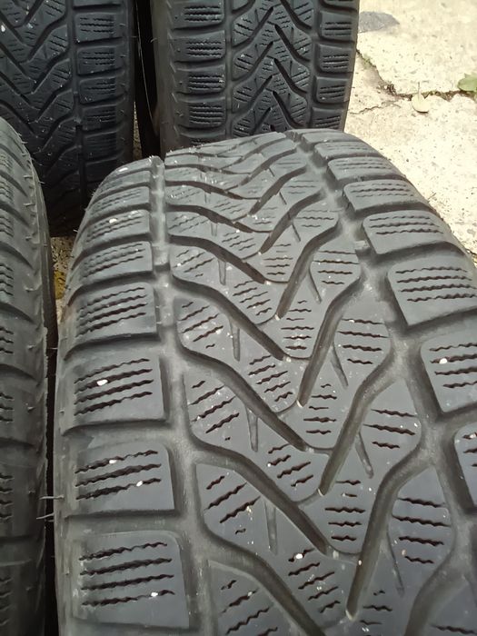 vand set 4 jante I20 cu anvelope/ cauciucuri de iarna Lassa 185 65 R15