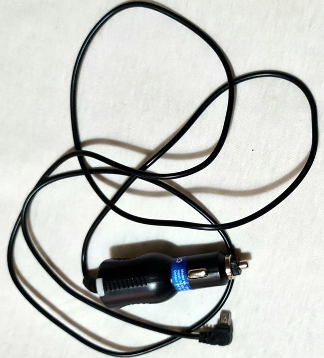 Продавам аксесоари за автомобил