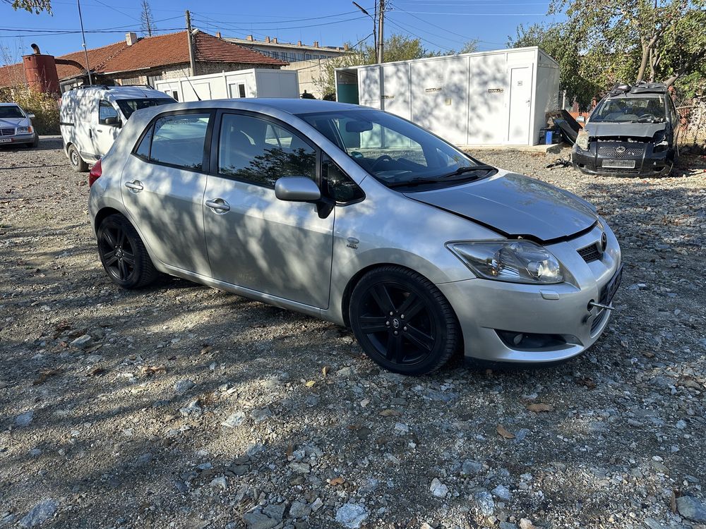 Toyota Auris 2.2 dcat 177 кс НА ЧАСТИ!