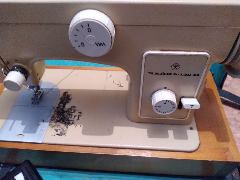 швейная машинка.