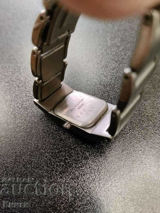 Дамски часовник Boccia Titanium