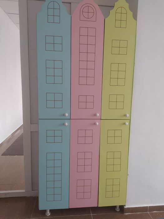 Продам шкафчики для детей