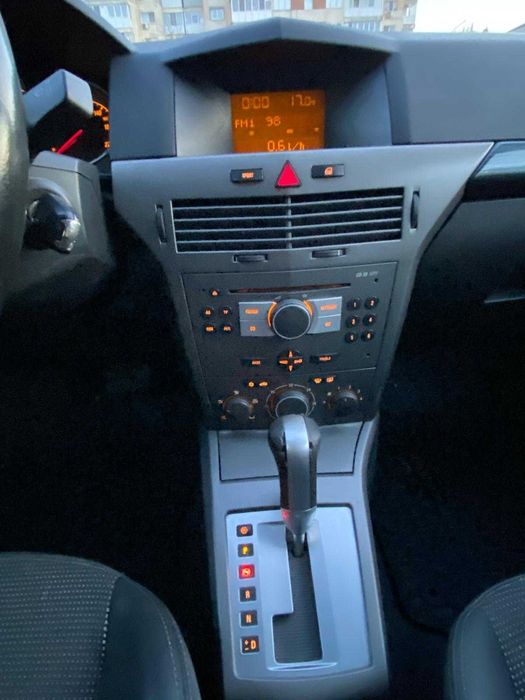 Opel astra 1.9 Automat