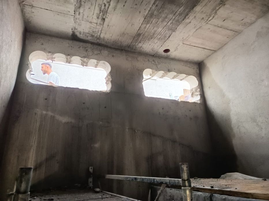 Gauri hota, centrala, AC