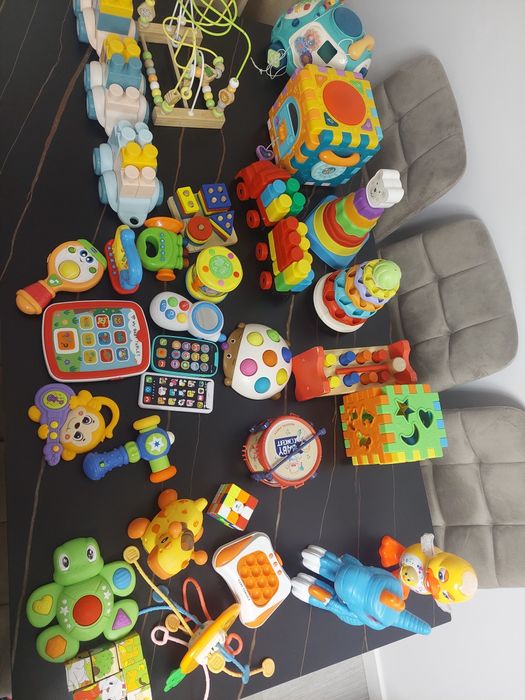 Vand jucarii bebelusi