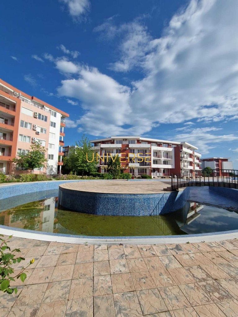 Продава се Тристаен апартамент в к.к. Елените - 97 кв.м за 990 €/кв.м - Снимка #10
