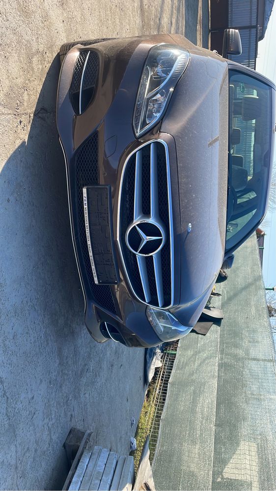 Dezmembrez w207 w205 w213  coupe volan stanga w212 w204 amg e class