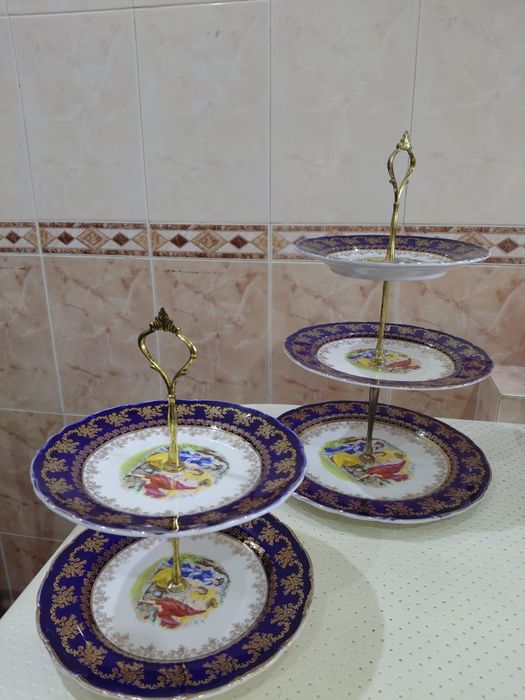 Посуда  этажерка