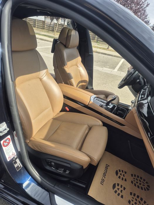 BMW Seria 7 M pachet Trapa X-drive SoftClose 360 Distronic