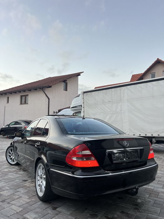 Mercedes E 220 •• 2006 •• Diesel •• Automat •• W211 •• Avantgarden ••