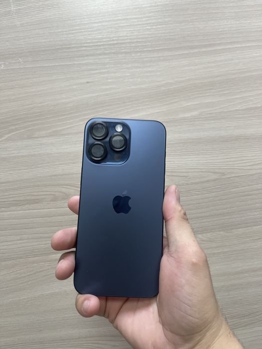 Айфон 15про мах память 256гб