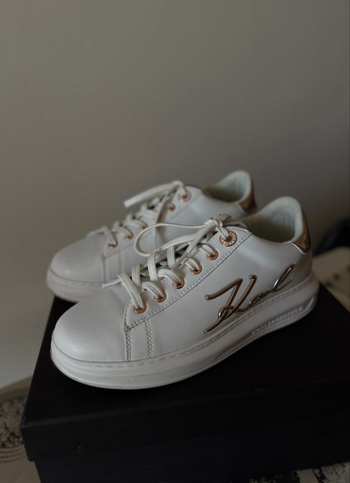 Обувки Karl Lagerfeld