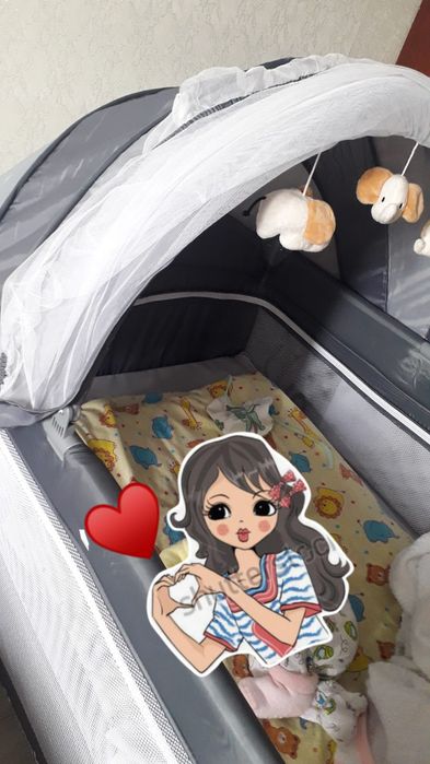 Продается кровать манеж