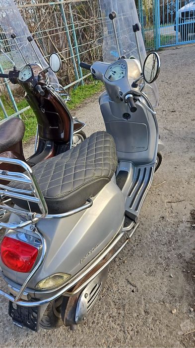 Vespa Touring 2013
