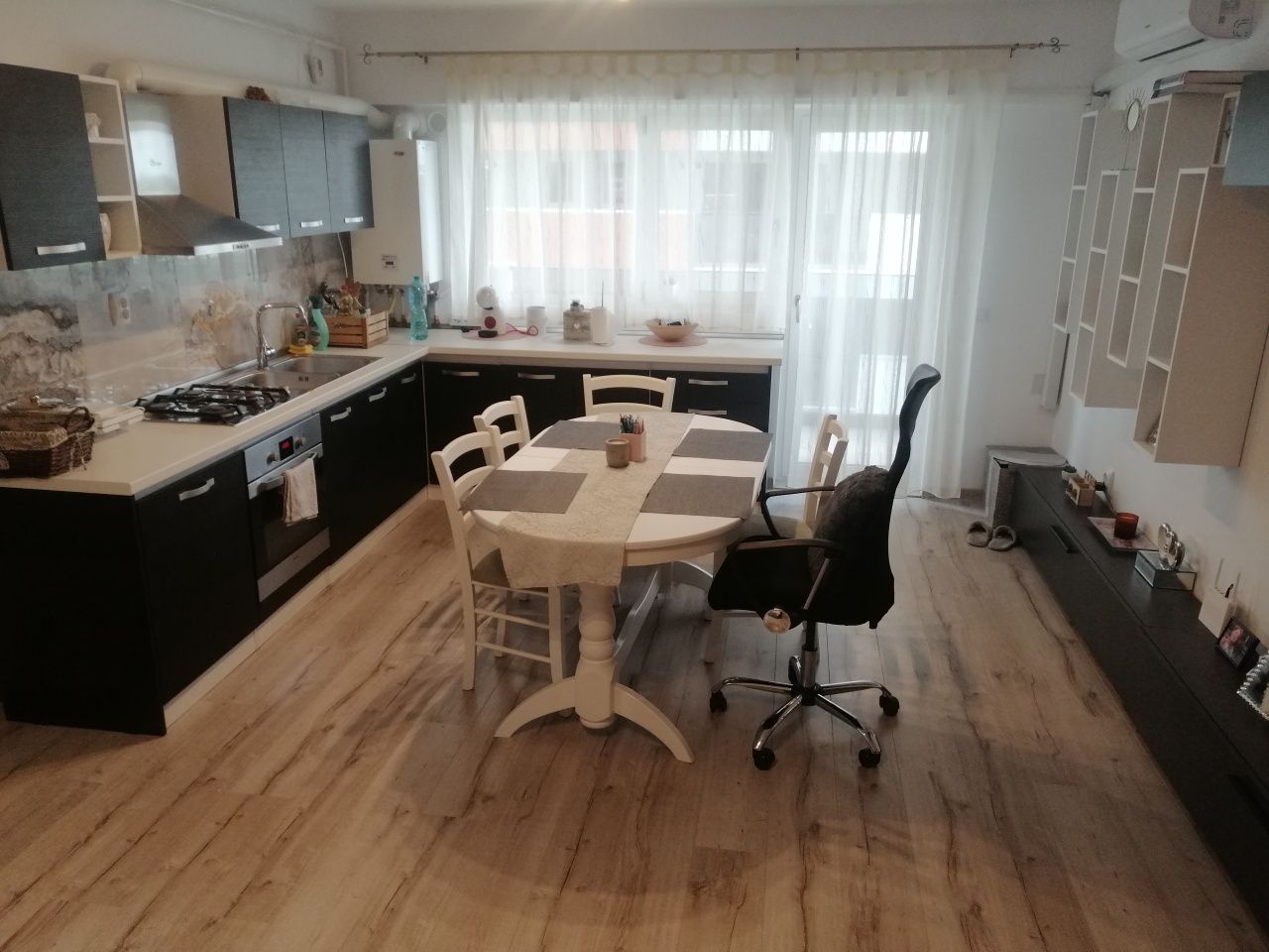 Închiriez apartament Copou garden