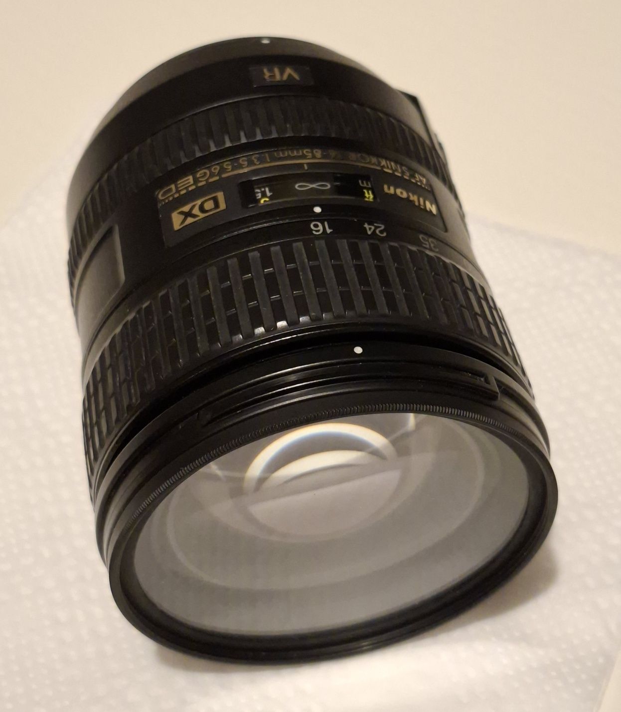 Nikon D7100 kit cu obiectiv  16-85 mm f/3.5-5.6 G ED VR AFS