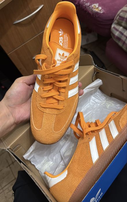 Продам adidas samba новые