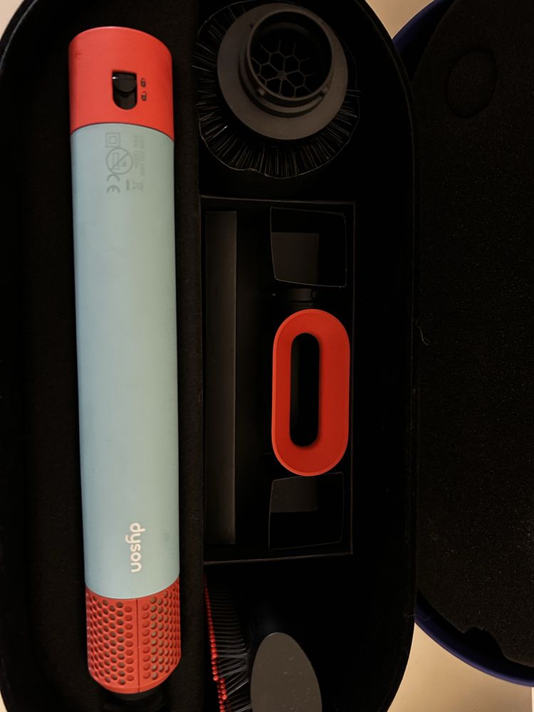 Маша за коса Dyson HS08