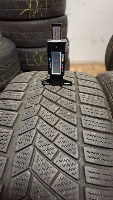 4бр. зимни гуми Continental 225 45 17