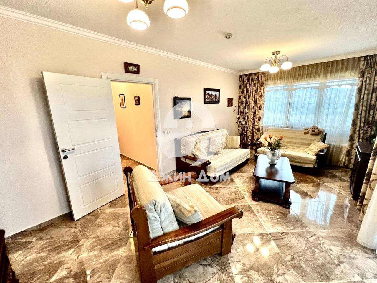Продава се Едностаен апартамент в Свети Влас - 54 кв.м за 2149 €/кв.м - Снимка #1