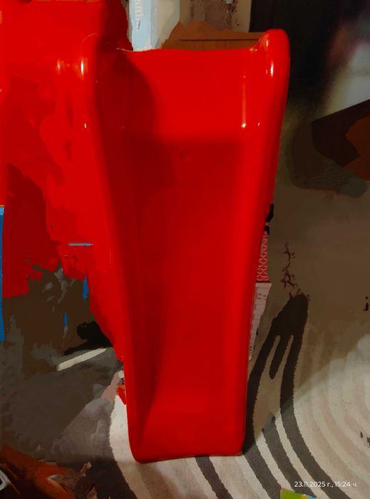 Детска пластмасова пързалка