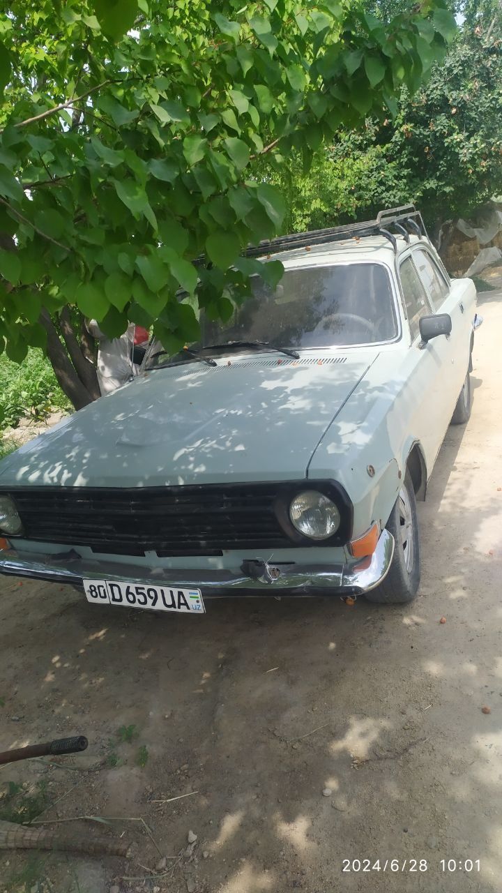 Автомашина Газ 2410