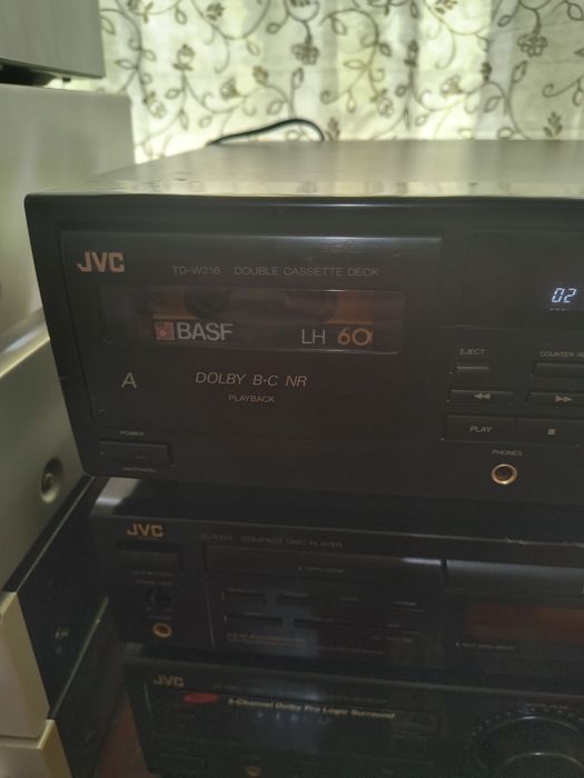 JVC - Receptor audio- RX-508V , compact disc stereo XL-V252 si  deck
