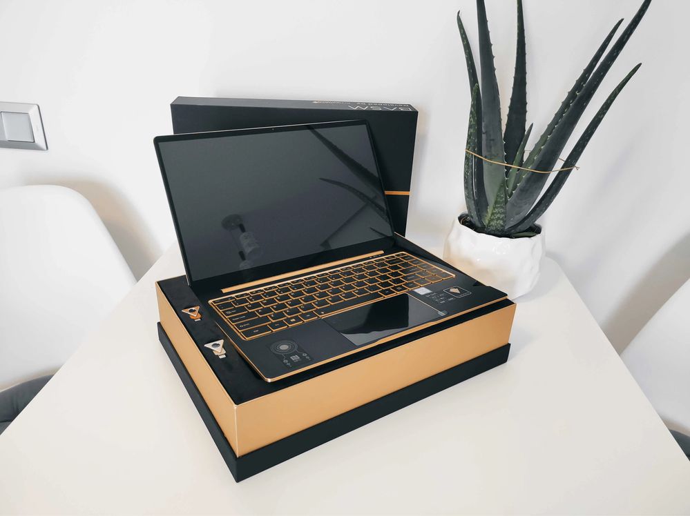 Laptop BASM - Produs NOU Sigilat