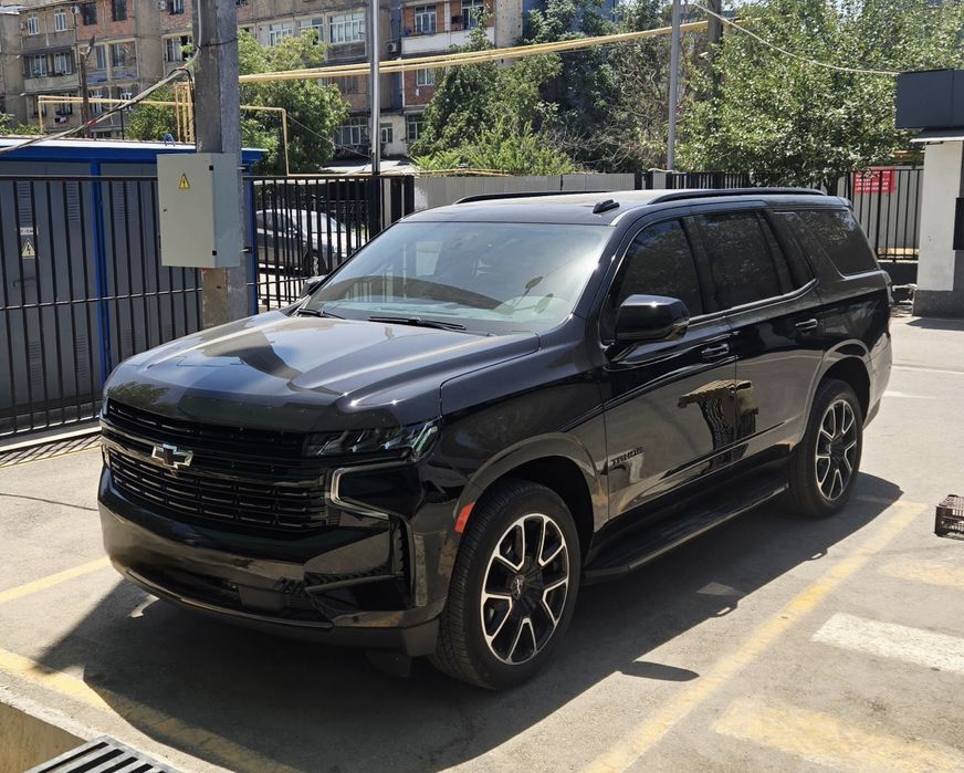 **Tahoe qora rang 2023-25