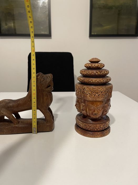 Figurine din lemn buddha cu 4 fete si leu