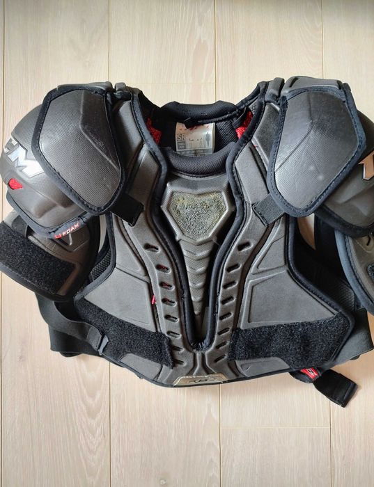 Кънки, стик, протектори - хокейна екипировка за дете - 10-11 години