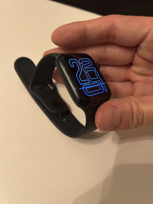 Vand Apple Watch SE 3 impecabil