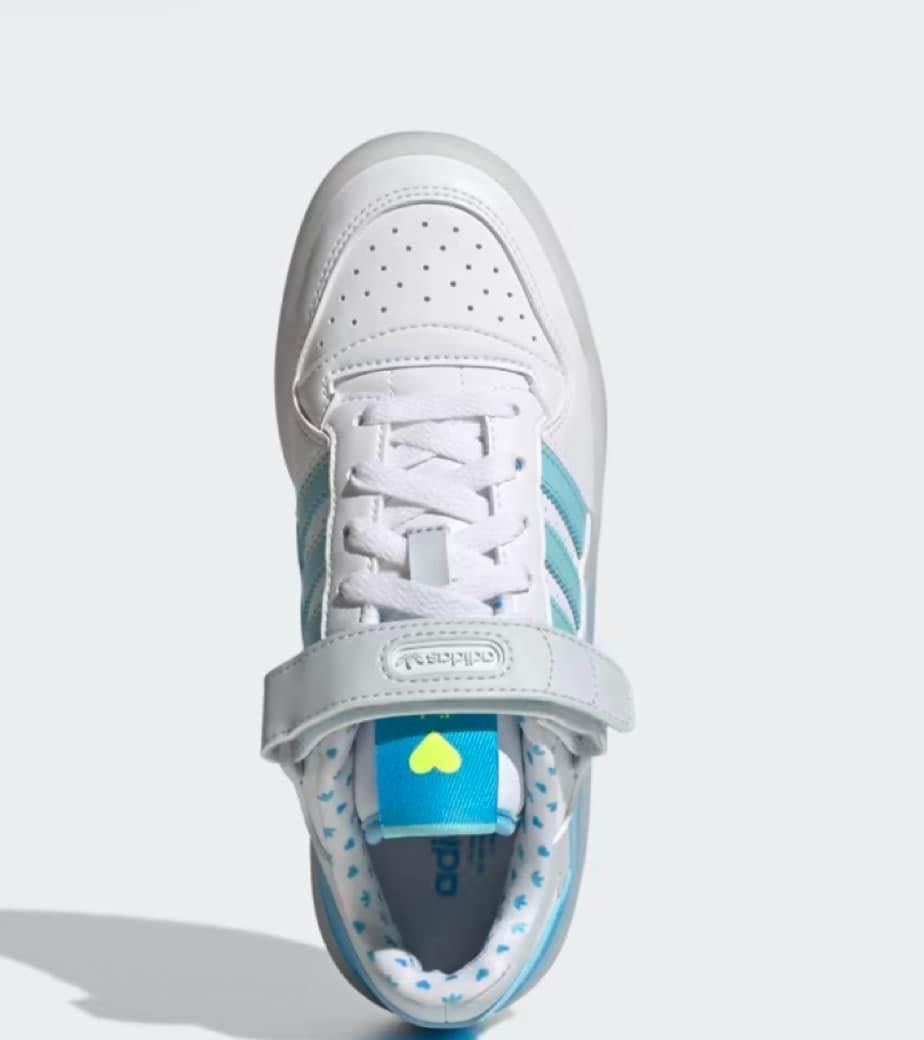 Оригинални кецове на Adidas, размер 38, чисто нови с кутия и етикет