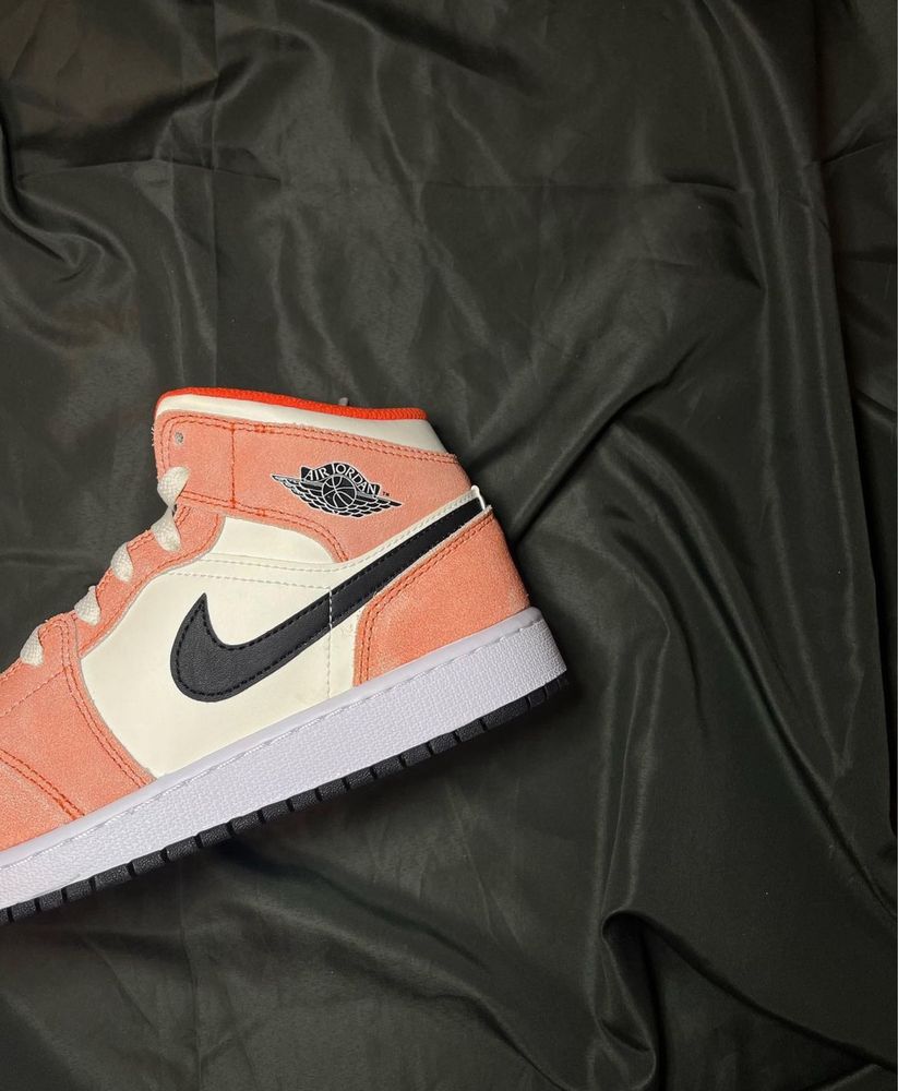 Jordan 1 Mid Orange Suede