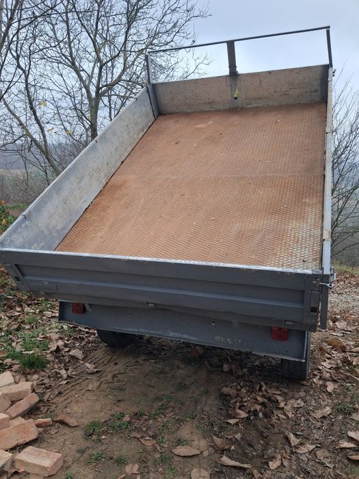 Vand tractor si remorca