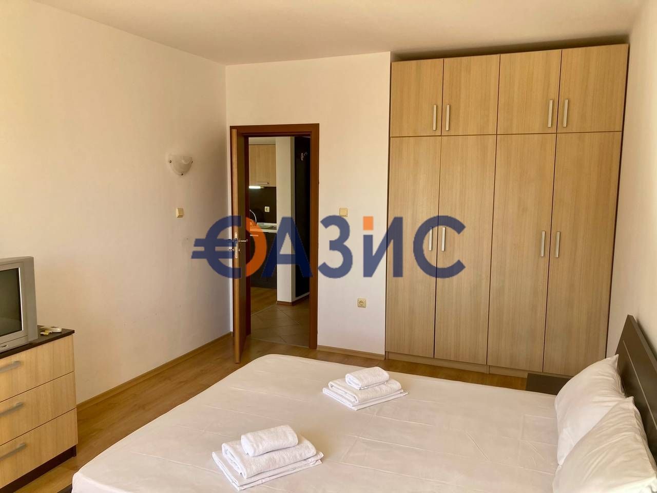Продава се Двустаен апартамент в к.к. Слънчев бряг - 72 кв.м за 1028 €/кв.м - Снимка #4
