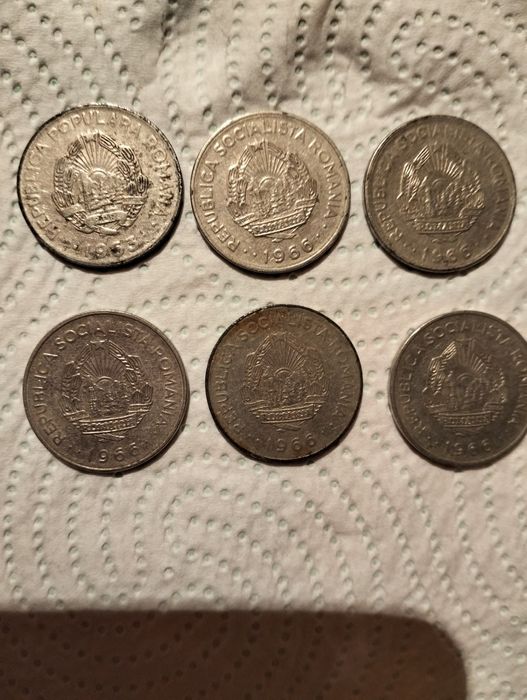 Șase monede de 1 leu,una din anul 1963 și cinci din 1966