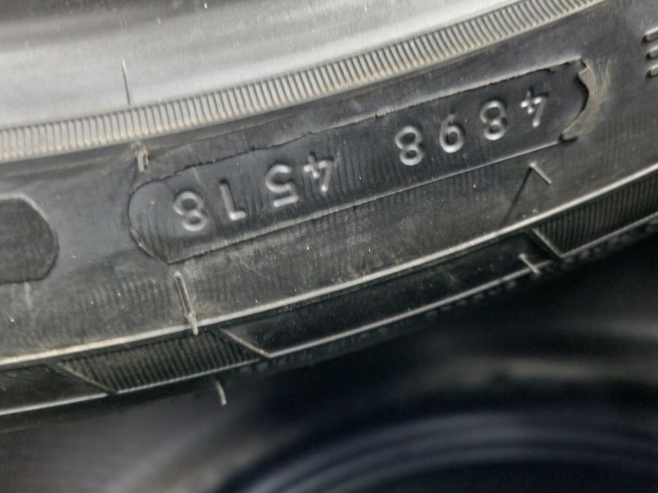 2 anvelope vara noi 255 45 20 Star Performer