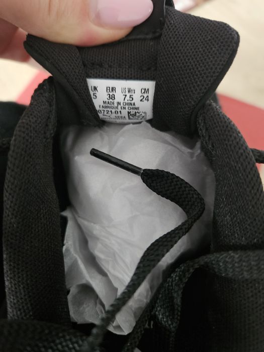 Pantofi sport piele întoarsă Puma noi