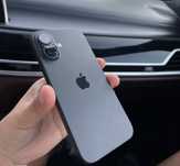 iPhone 16  • 100% viata Bateriei • Accept Schimburi