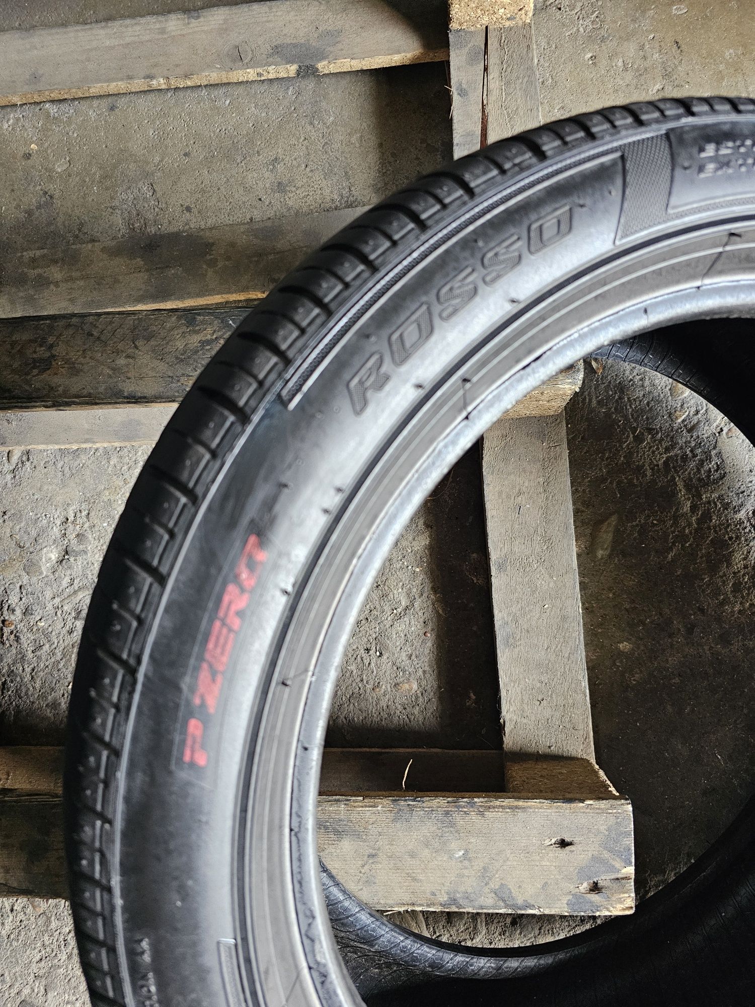 2 anvelope vara 205 50 17 Pirelli