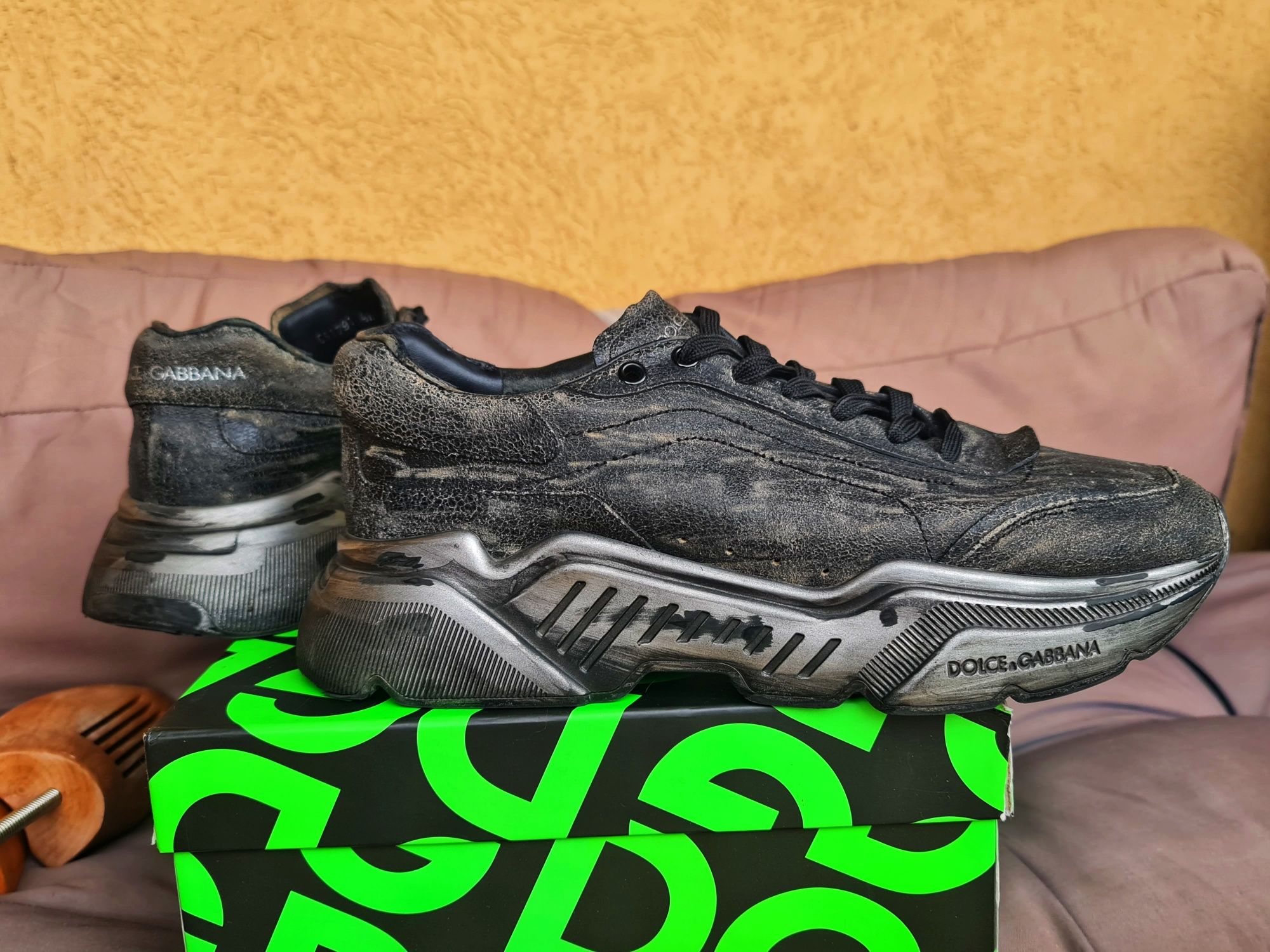 Sneakersi Dolce&Gabbana Originali Unicati,efect vinted,piele,marime 45