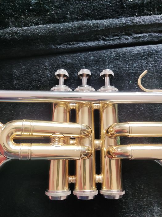 Trombon Jupiter 528