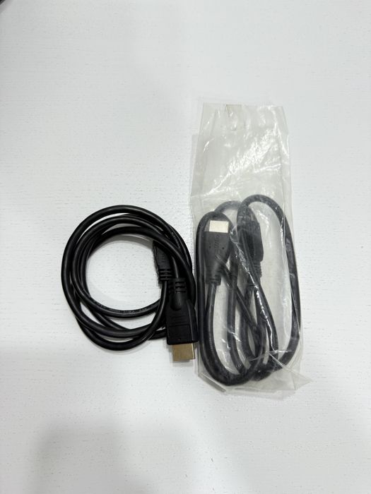 Cititor/copiator carduri + cabluri hdmi