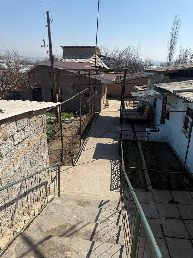 Продаётся участок АККАВАК- РОДДОМ