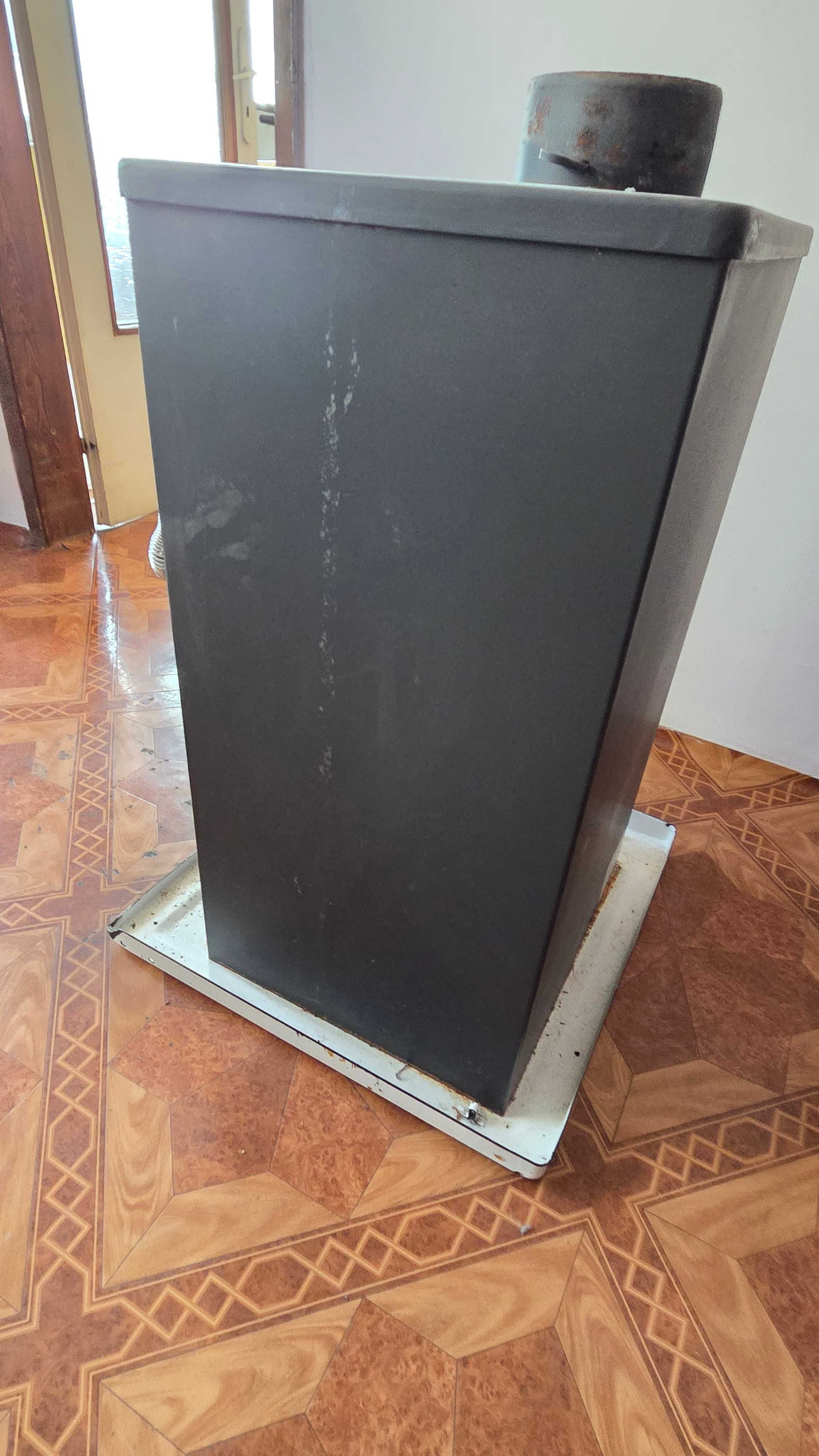 Печка Камина на дърва Купро стил с ламаринен плот 10 KW